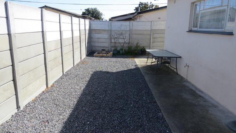 3 Bedroom Property for Sale in Parow Valley Western Cape